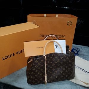 Louis Vuitton Purse